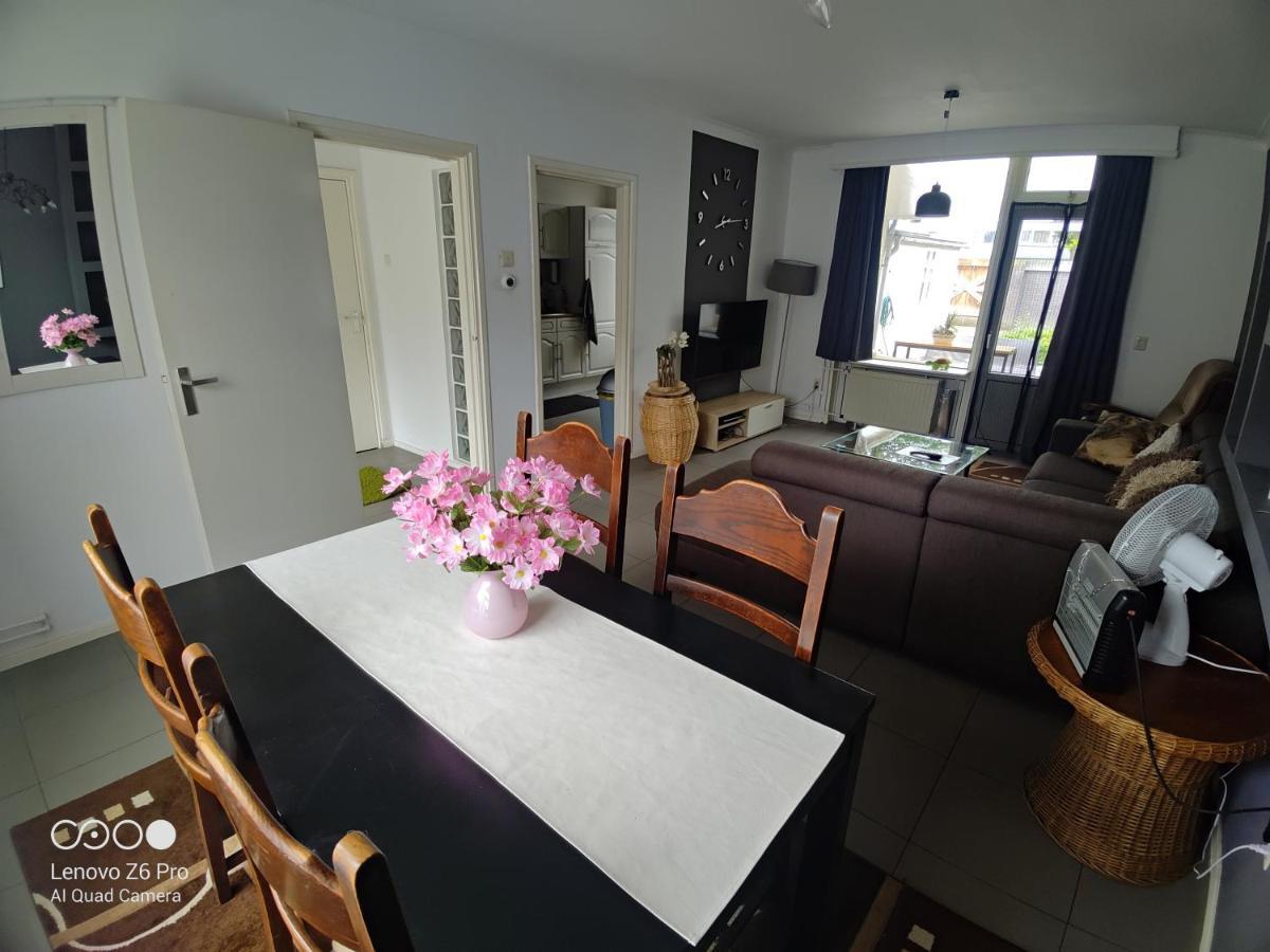 Cozy House In Weert Apartman Kültér fotó
